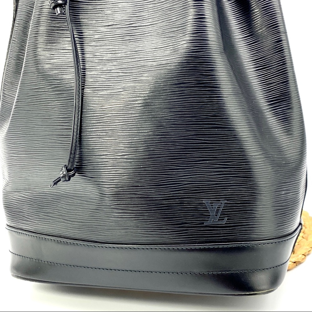 LOUIS VUITTON EPI NOE BLACK GM SHOULDER BUCKET DRAWSTRING HAND BAG - Picture 4 of 14